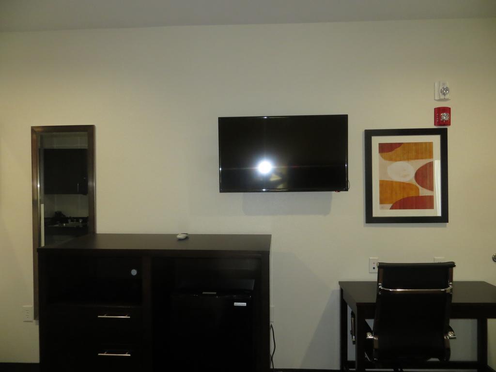 Econo Lodge Inn & Suites Houston Nw-Cy-Fair Jersey Village Eksteriør billede