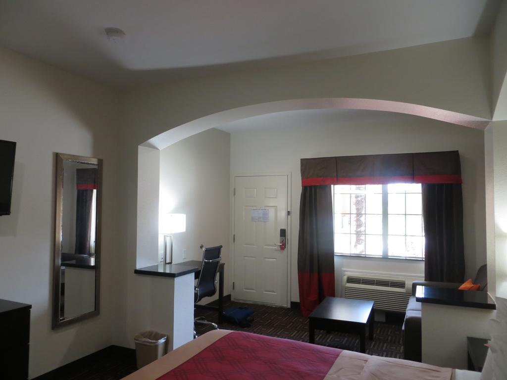 Econo Lodge Inn & Suites Houston Nw-Cy-Fair Jersey Village Eksteriør billede